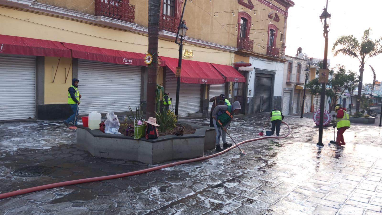 CAPAMH y Servicios Públicos refuerzan acciones de limpieza para mantener limpio el Pueblo Mágico de Huamantla